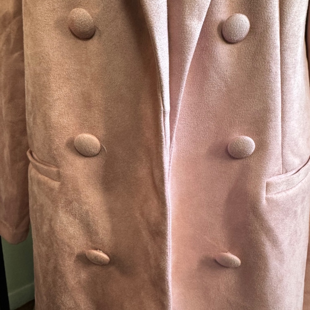 Messini women’s pinkdouble-breasted blazer-style jacket - Picture 2 of 8